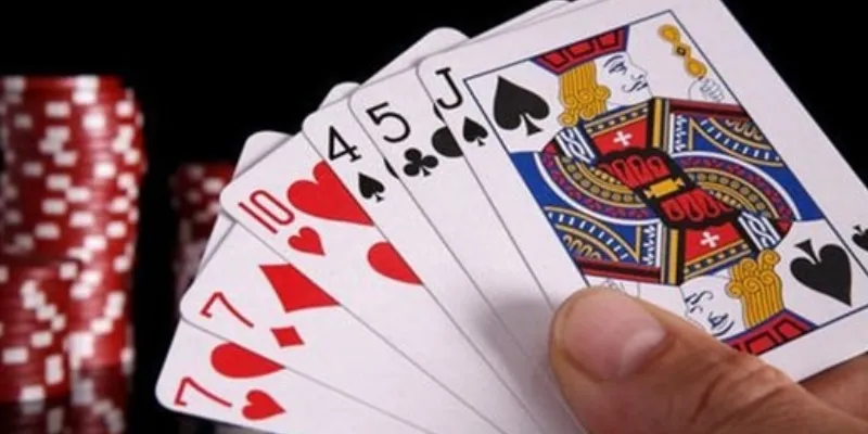 Giải mã luật chơi Liêng một cách chi tiết