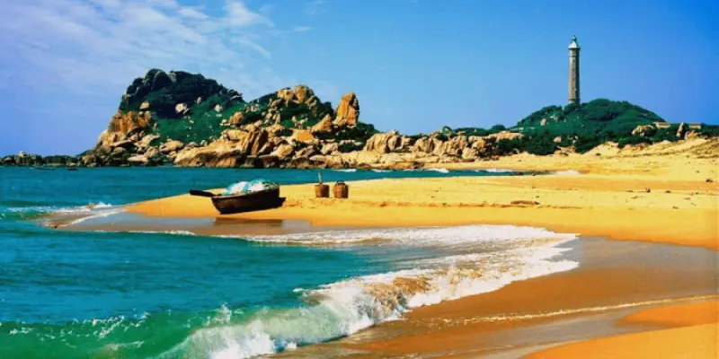 Nằm mơ thấy biển xanh rộng lớn gợn sóng, mang cảm giác bình yên