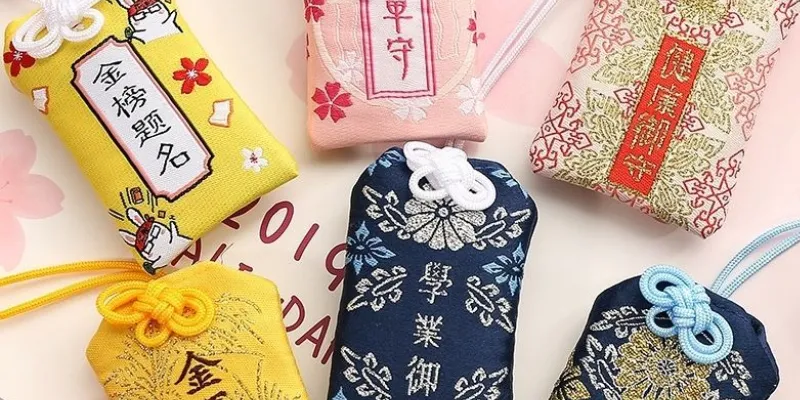 Một số loại bùa đánh bài phổ biến hiện nay