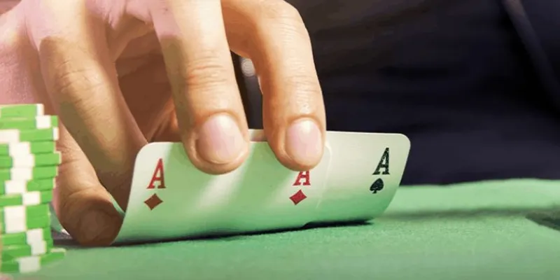 Thông tin cơ bản về bài Xì tố